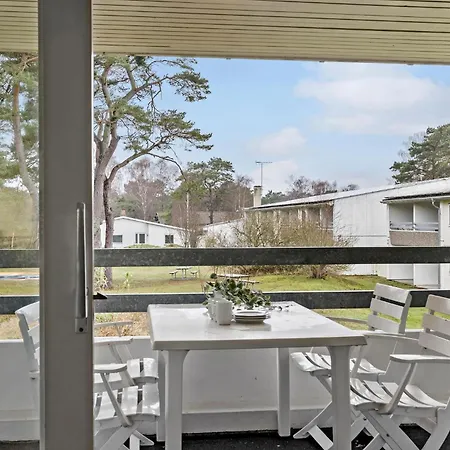 Apartment 1 Bedroom Cozy In